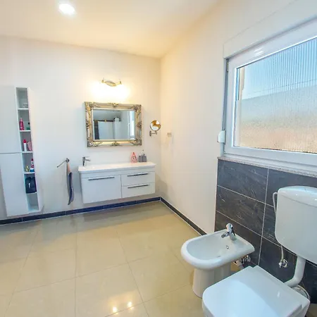 Mostaria House Διαμέρισμα *