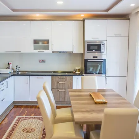 Mostaria House