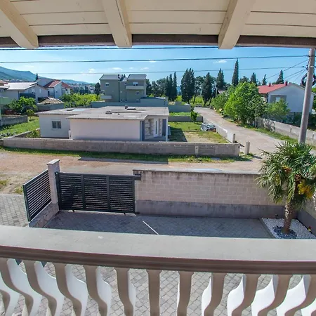 Daire Mostaria House *