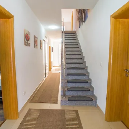 Daire Mostaria House